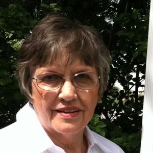 Meet your Posher, Lorraine